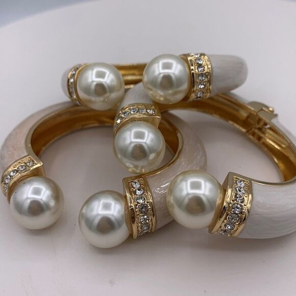 Purse, bag, Victoria's  Secret, cross body, shoulder, mini, lined, vegan leather - Picture 9 of 14